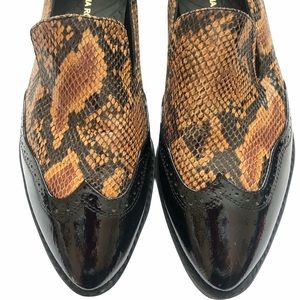 NEW Regina Romero Snakeskin Patent Loafers 39.5